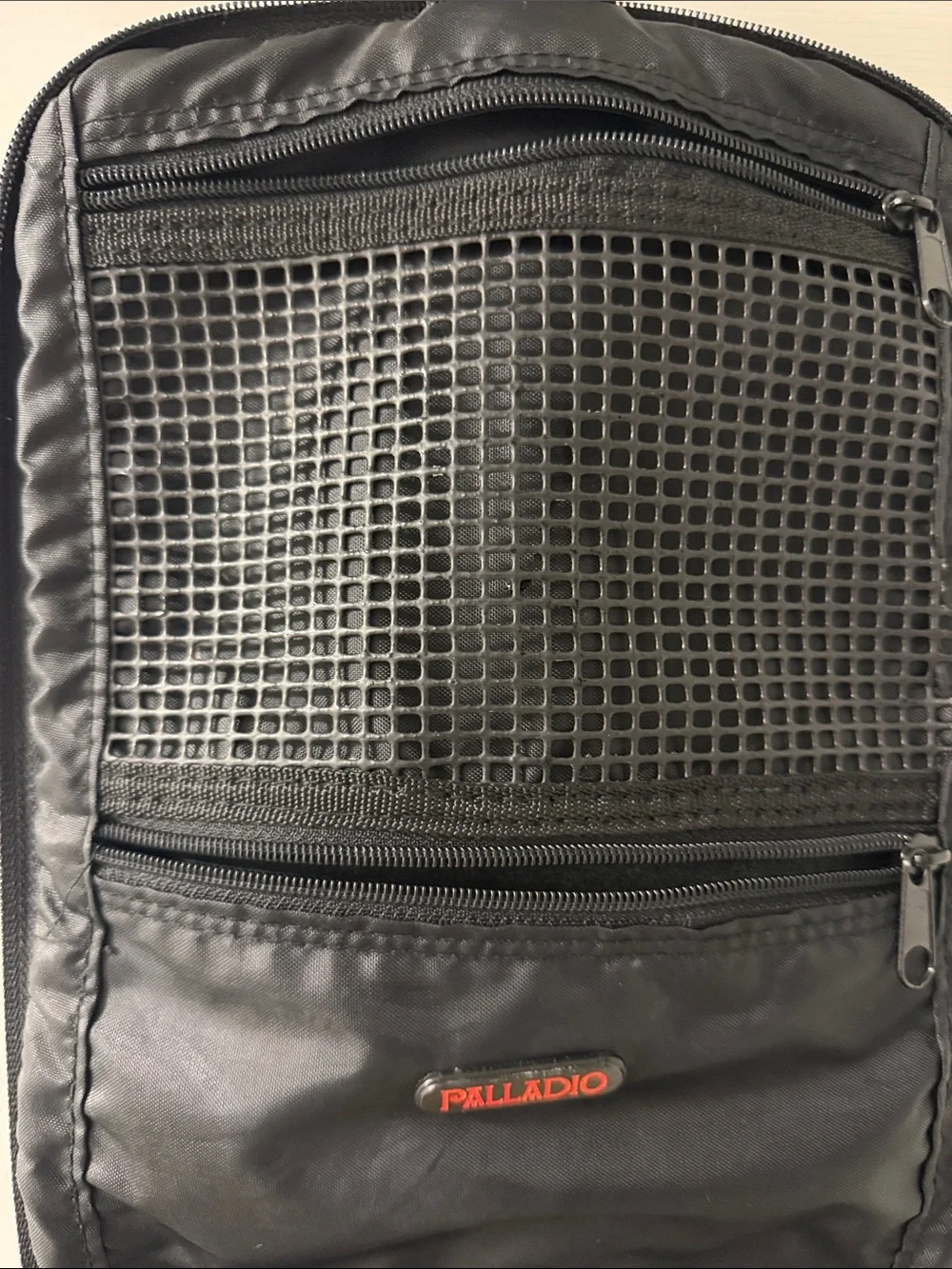Palladio Black Hanging Travel Toiletry Case w/ Detachable Pocket Y2K